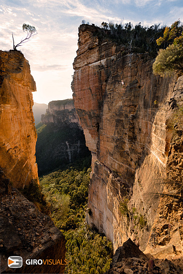 Highlining at Hanging Rock